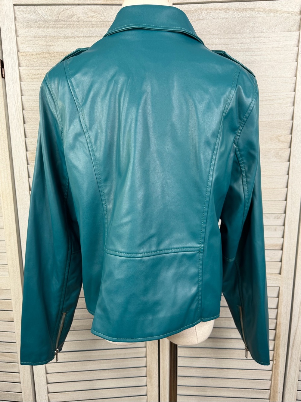 NINE WEST Women's Vegan Leather Biker/ Motorcycle Jacket Teal-0X - Picture 3 of 3